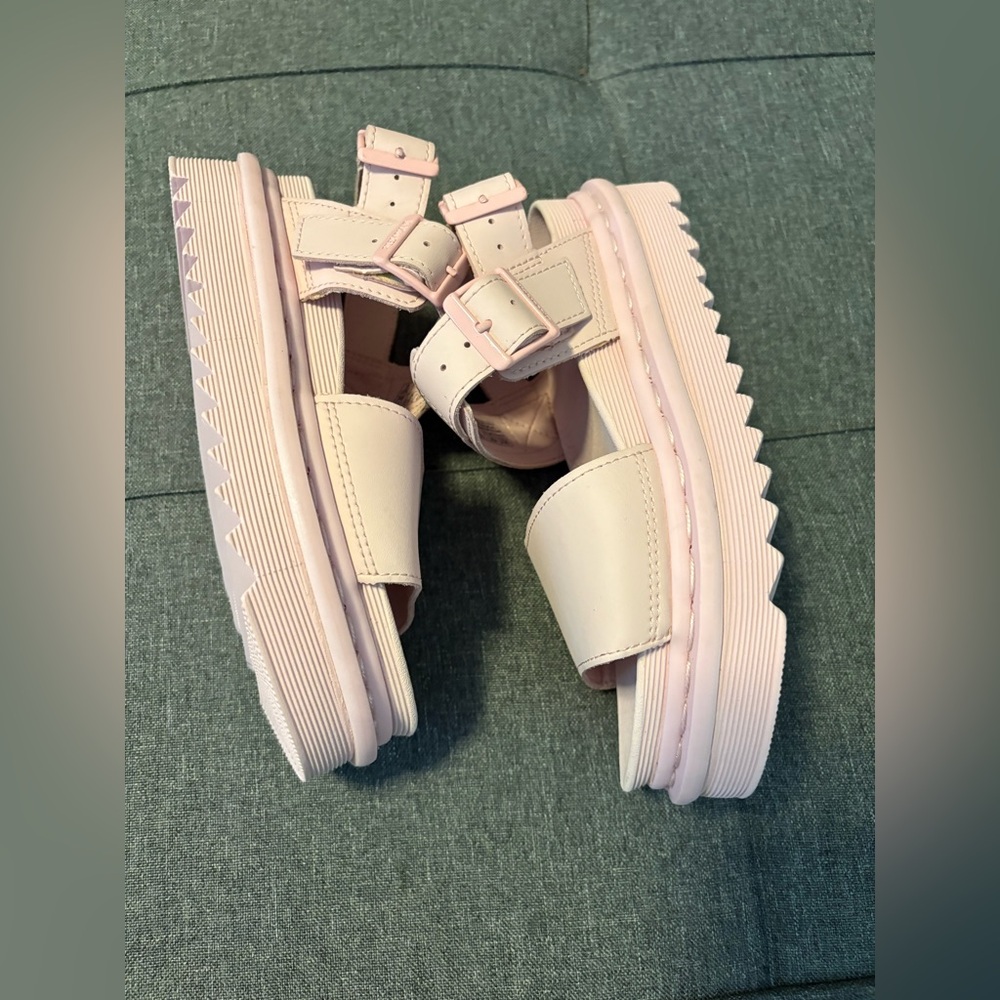 Dr. Martens Brief On Voss Mono Hydro Pink Open Toe Sandal NEW - Picture 4 of 10
